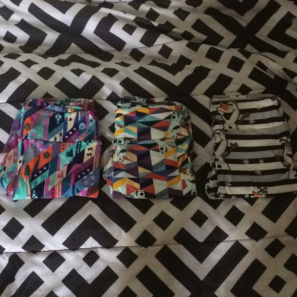 Os Disney Leggings sold together